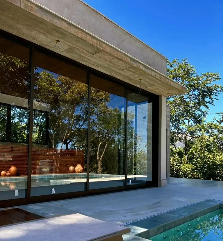 Área de Lazer com Piscina
